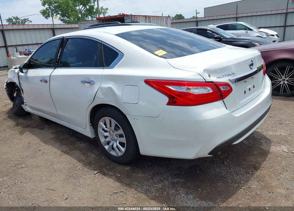 2017 NISSAN ALTIMA VIN: 1N4AL3AP6HN303653