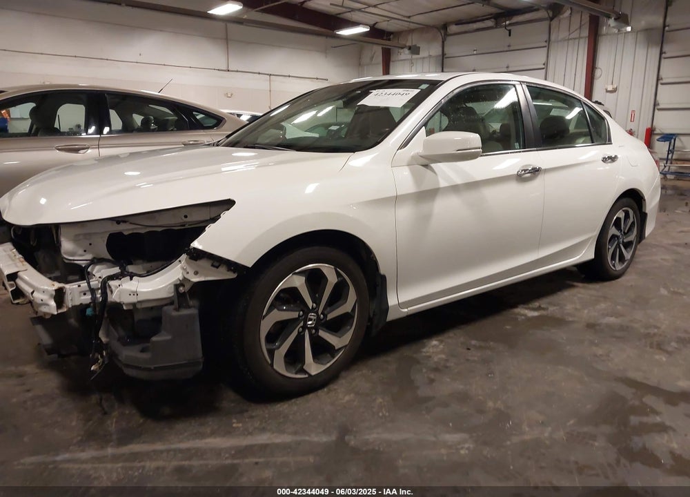 2016 HONDA ACCORD VIN: 1HGCR2F80GA000470