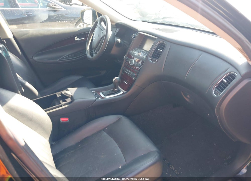 2017 INFINITI QX50 VIN: JN1BJ0RP5HM383639