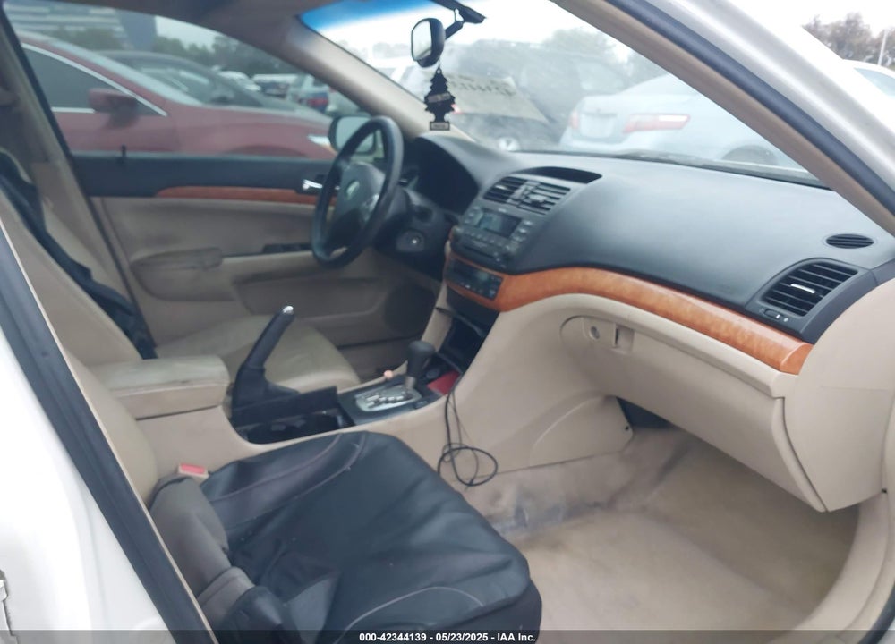 2005 ACURA TSX VIN: JH4CL96885C002654