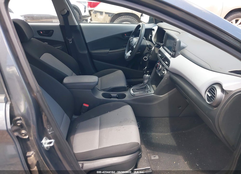 2020 HYUNDAI KONA VIN: KM8K1CAA2LU415067