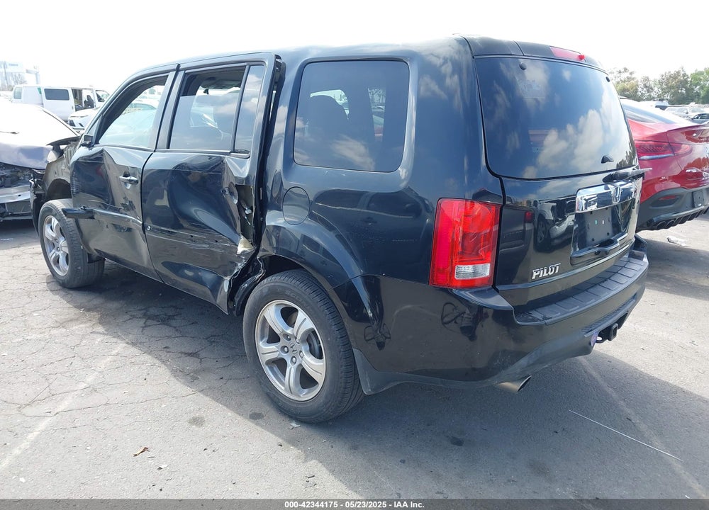 2014 HONDA PILOT VIN: 5FNYF3H47EB010222
