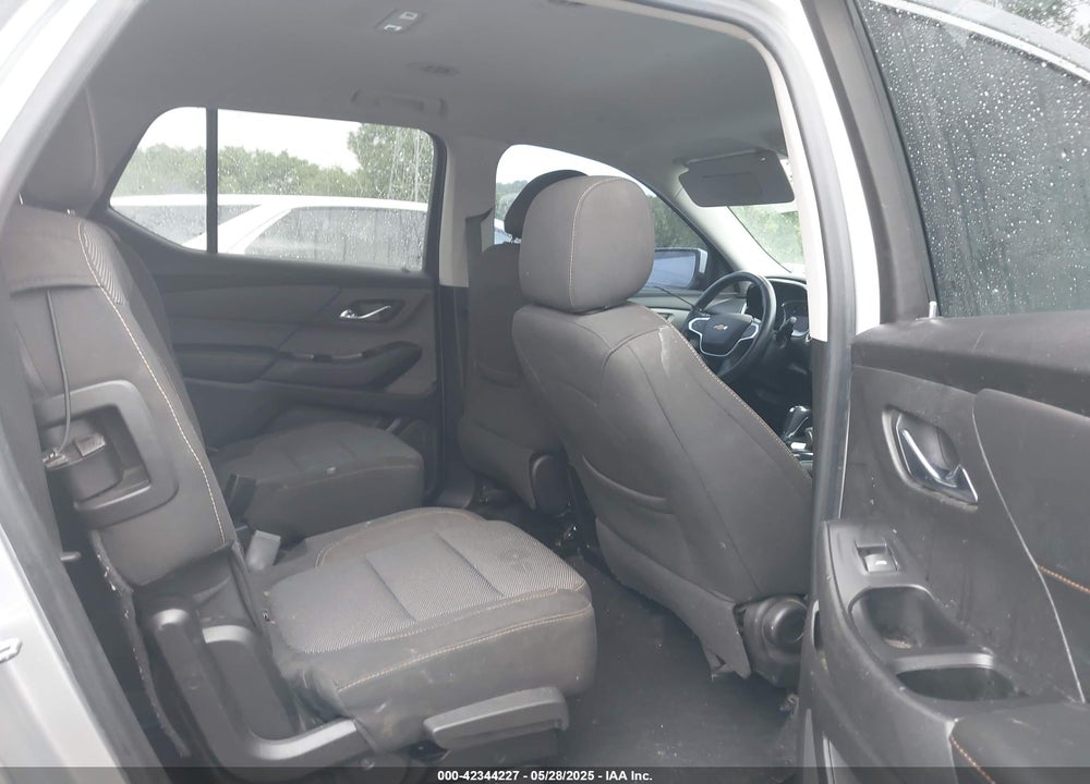 2018 CHEVROLET TRAVERSE VIN: 1GNERGKW0JJ135567