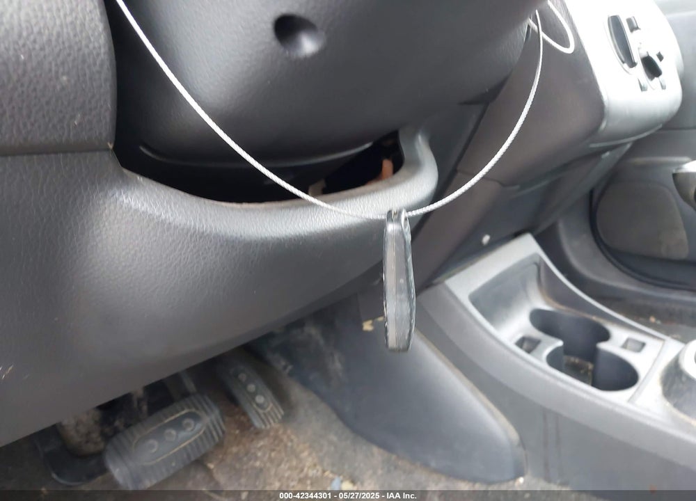 2008 NISSAN VERSA VIN: 3N1BC13E38L423590