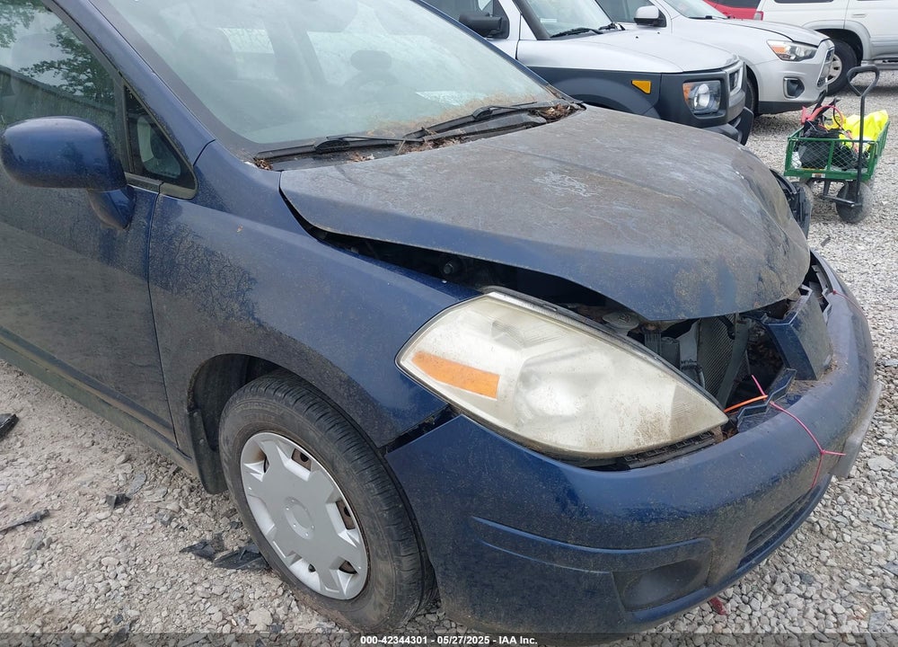 2008 NISSAN VERSA VIN: 3N1BC13E38L423590