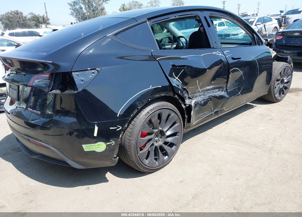 2023 TESLA MODEL Y VIN: 7SAYGDEF0PF691547