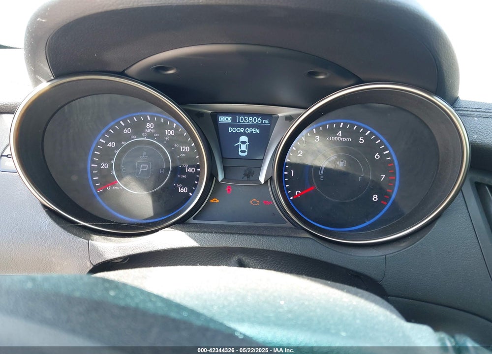 2013 HYUNDAI GENESIS VIN: KMHHT6KD9DU102257