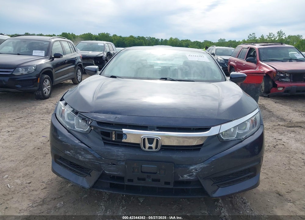 2018 HONDA CIVIC VIN: 2HGFC2F5XJH597978
