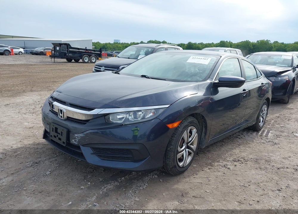 2018 HONDA CIVIC VIN: 2HGFC2F5XJH597978