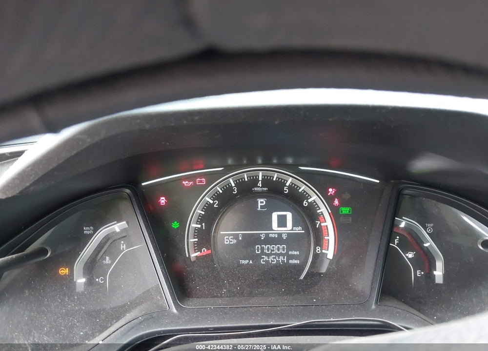 2018 HONDA CIVIC VIN: 2HGFC2F5XJH597978