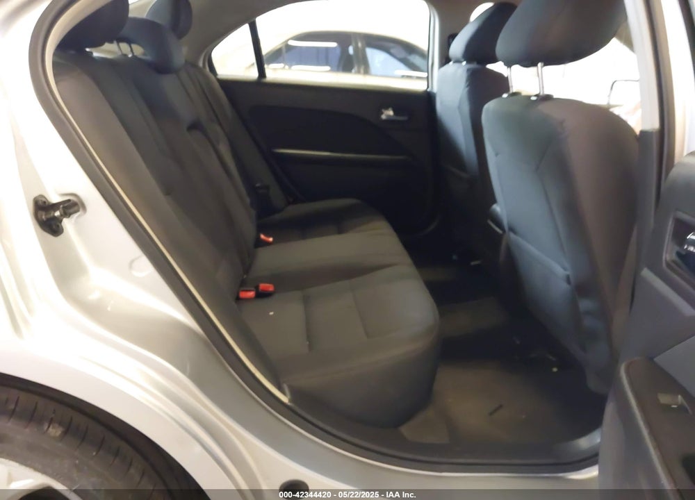2012 FORD FUSION VIN: 3FAHP0HA1CR110433