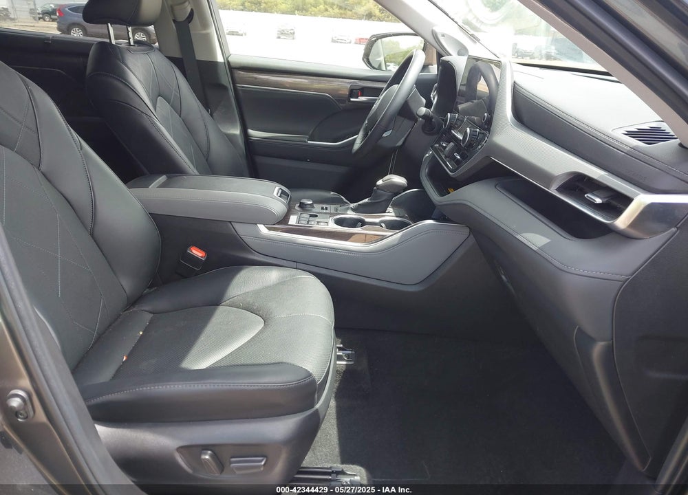 2023 TOYOTA HIGHLANDER VIN: 5TDKDRBH1PS524575