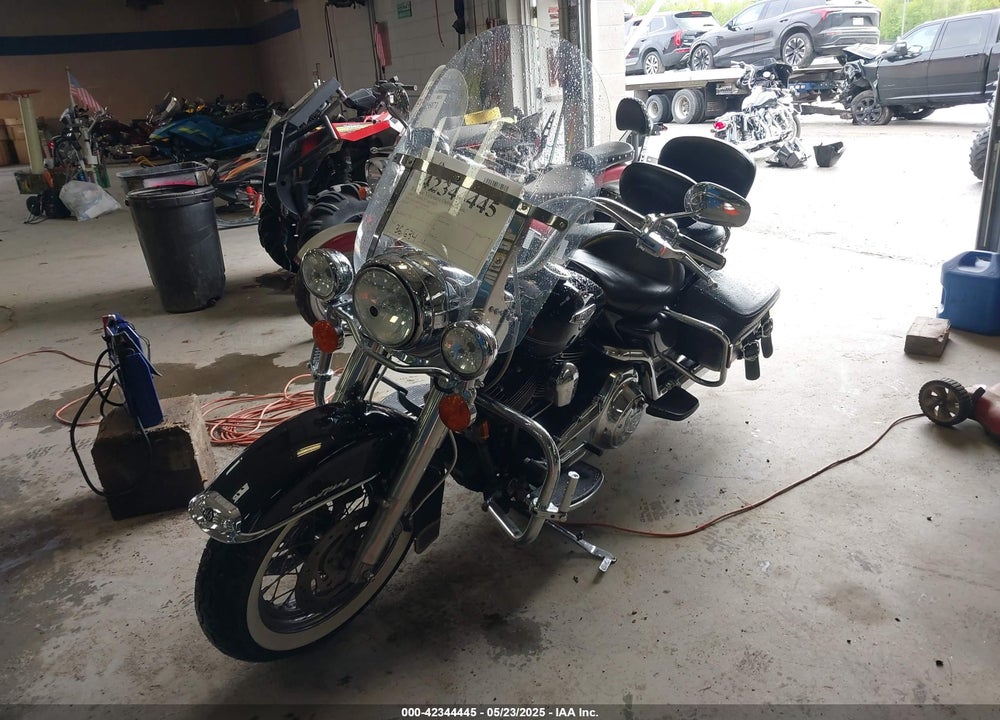 2007 HARLEY-DAVIDSON FLHRCI VIN: 1HD1FR4137Y664197