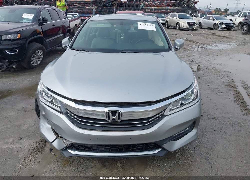 2017 HONDA ACCORD VIN: 1HGCR2F89HA171767