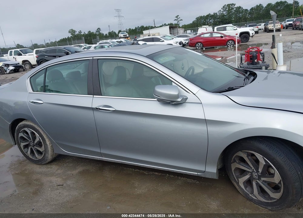 2017 HONDA ACCORD VIN: 1HGCR2F89HA171767