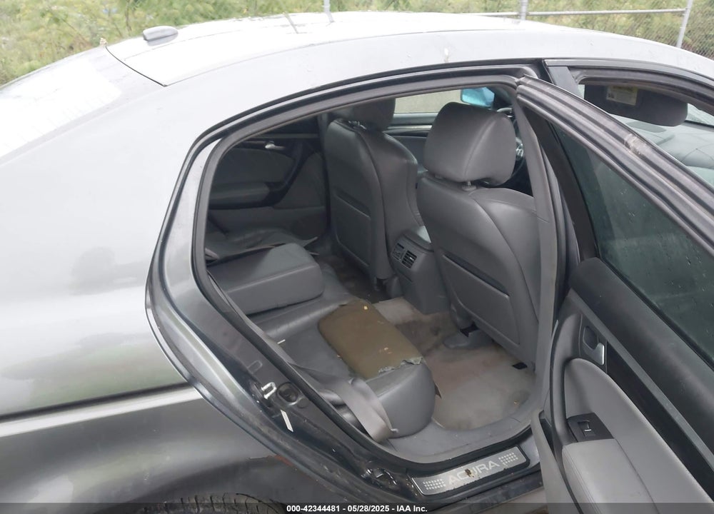 2005 ACURA TL VIN: 19UUA66285A038511