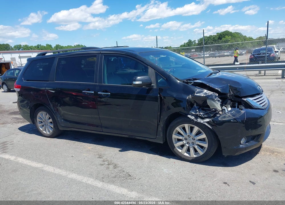 2013 TOYOTA SIENNA LIMITED 7 PASSENGER VIN: 5TDDK3DC0DS051969