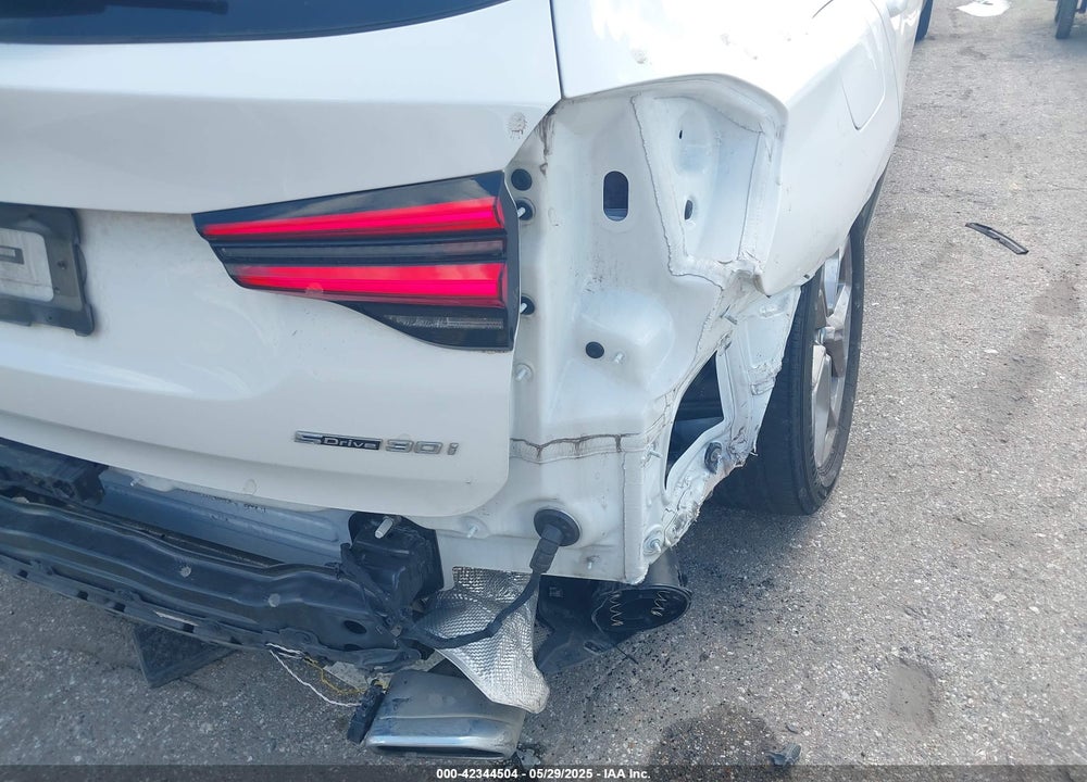 2022 BMW X3 VIN: 5UX43DP04N9N05935