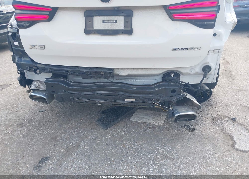 2022 BMW X3 VIN: 5UX43DP04N9N05935