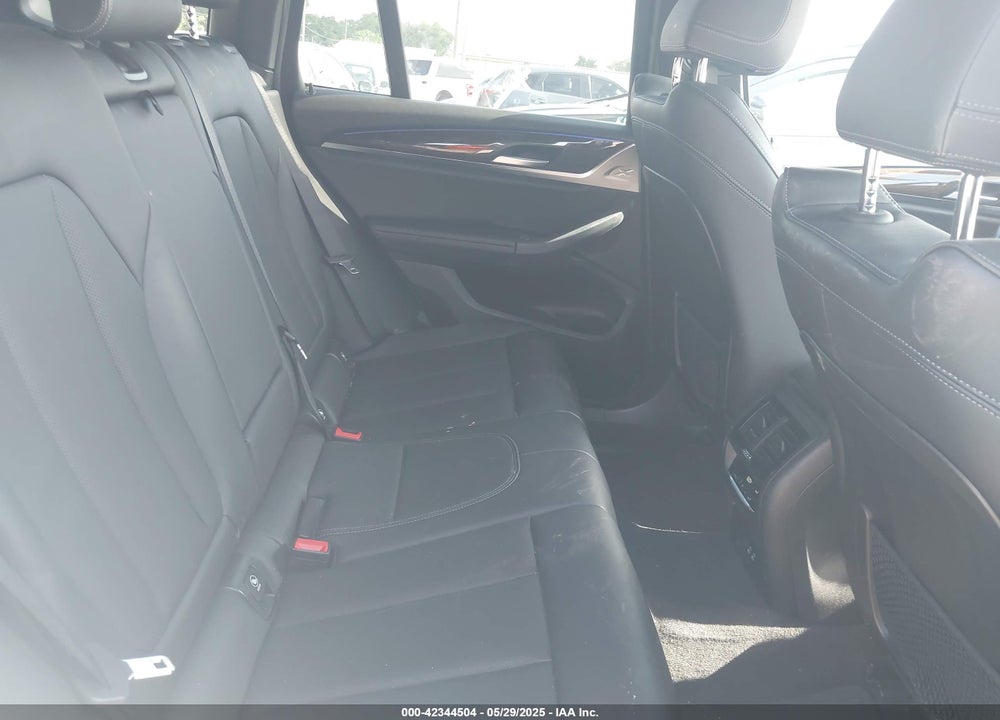 2022 BMW X3 VIN: 5UX43DP04N9N05935