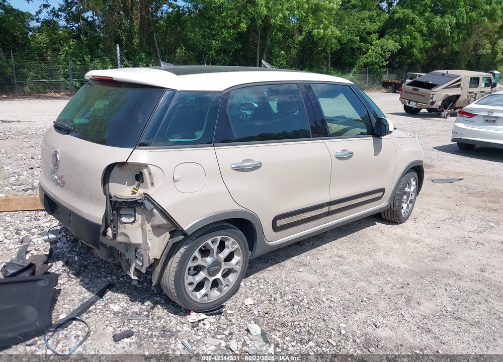 2017 FIAT 500L VIN: ZFBCFADH0HZ038730