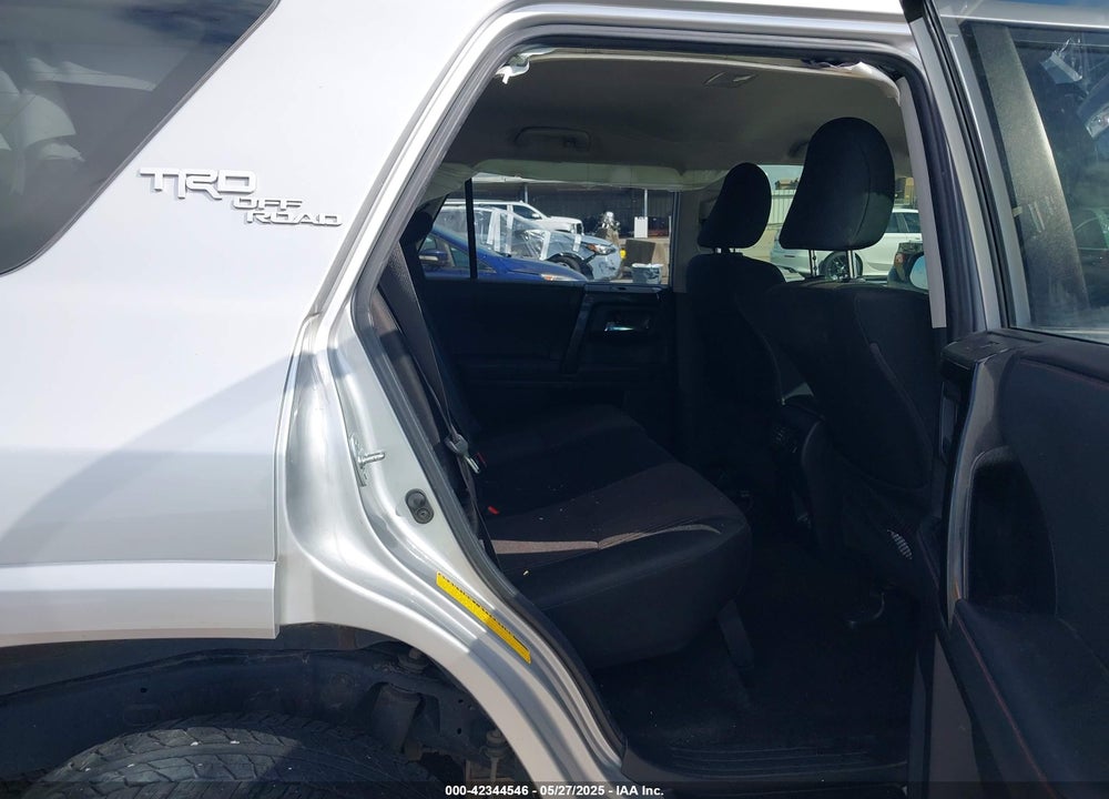 2021 TOYOTA 4RUNNER VIN: JTEPU5JR2M5889613