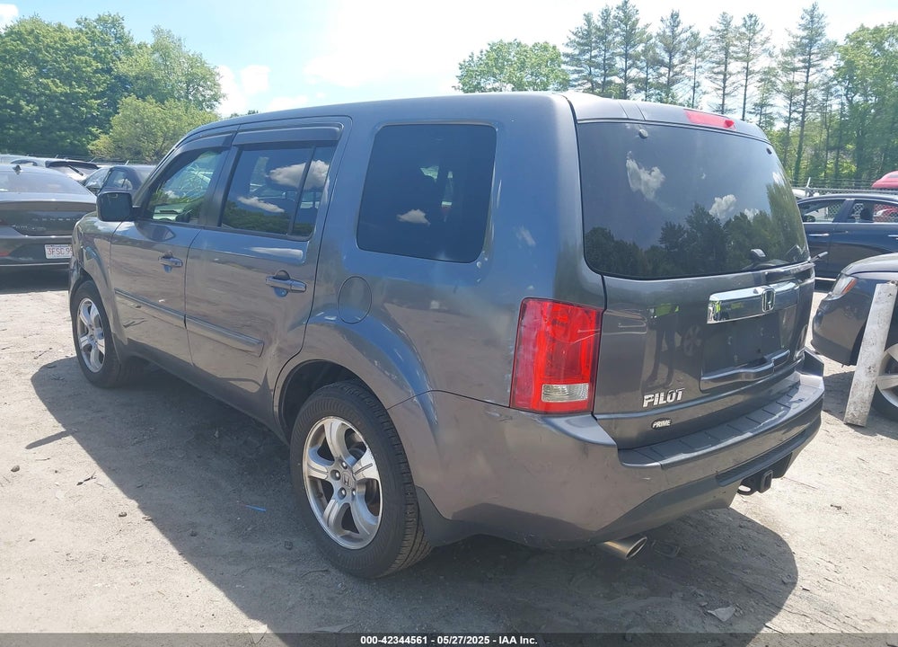 2015 HONDA PILOT VIN: 5FNYF4H53FB046845