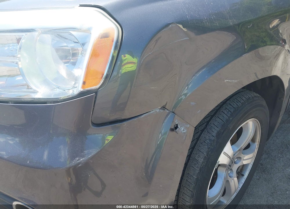 2015 HONDA PILOT VIN: 5FNYF4H53FB046845