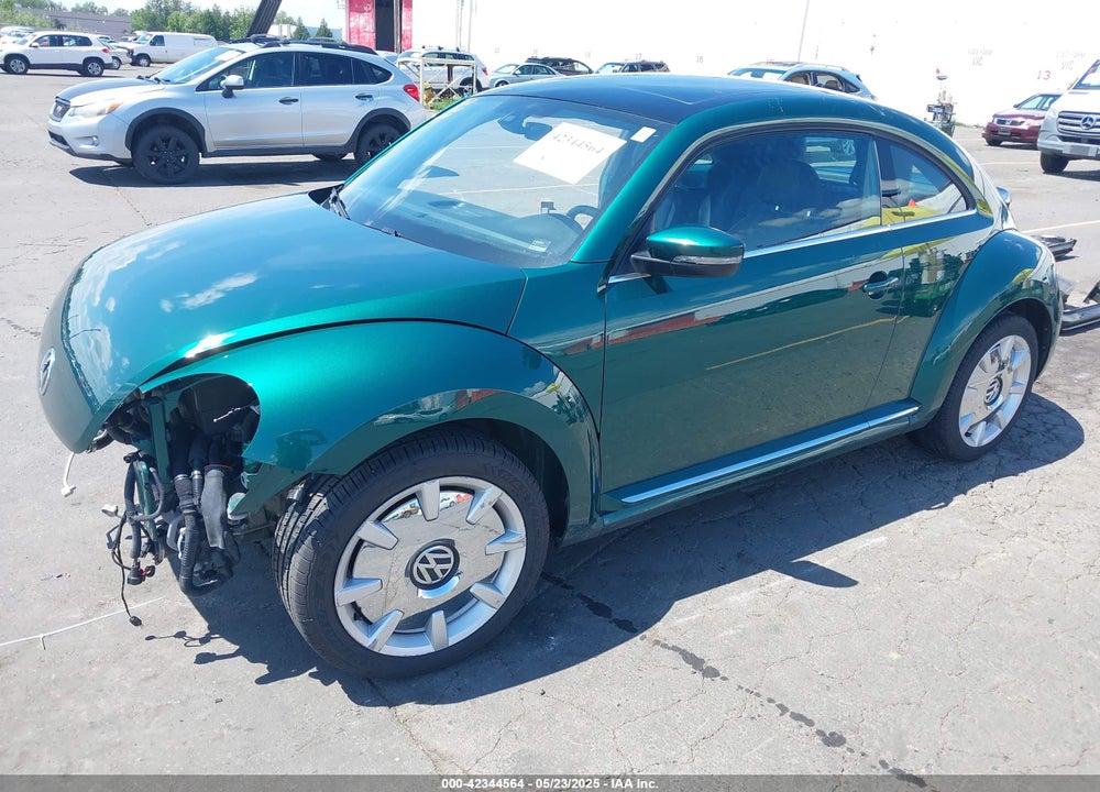 2018 VOLKSWAGEN BEETLE 2.0T SE VIN: 3VWJD7ATXJM702476