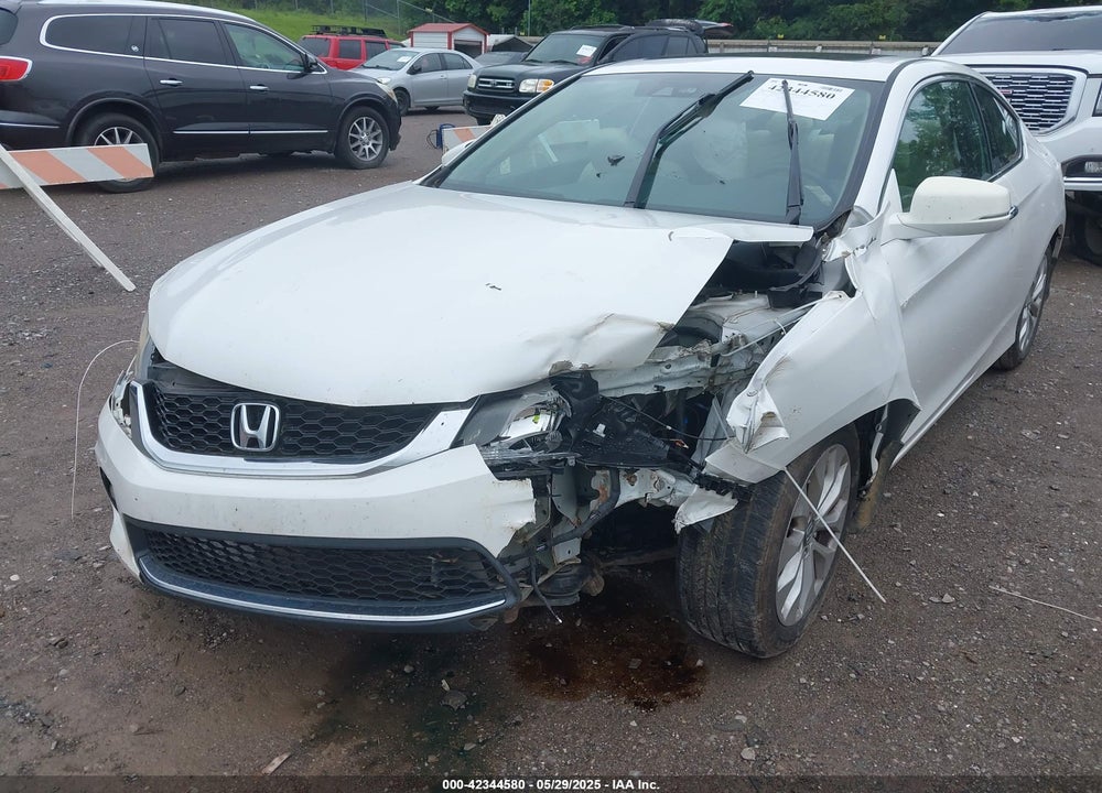 2014 HONDA ACCORD EX-L VIN: 1HGCT1B83EA016550