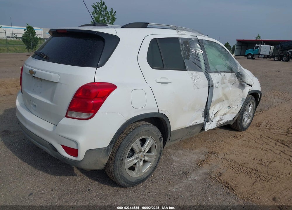 2021 CHEVROLET TRAX FWD LT VIN: KL7CJLSB7MB329750