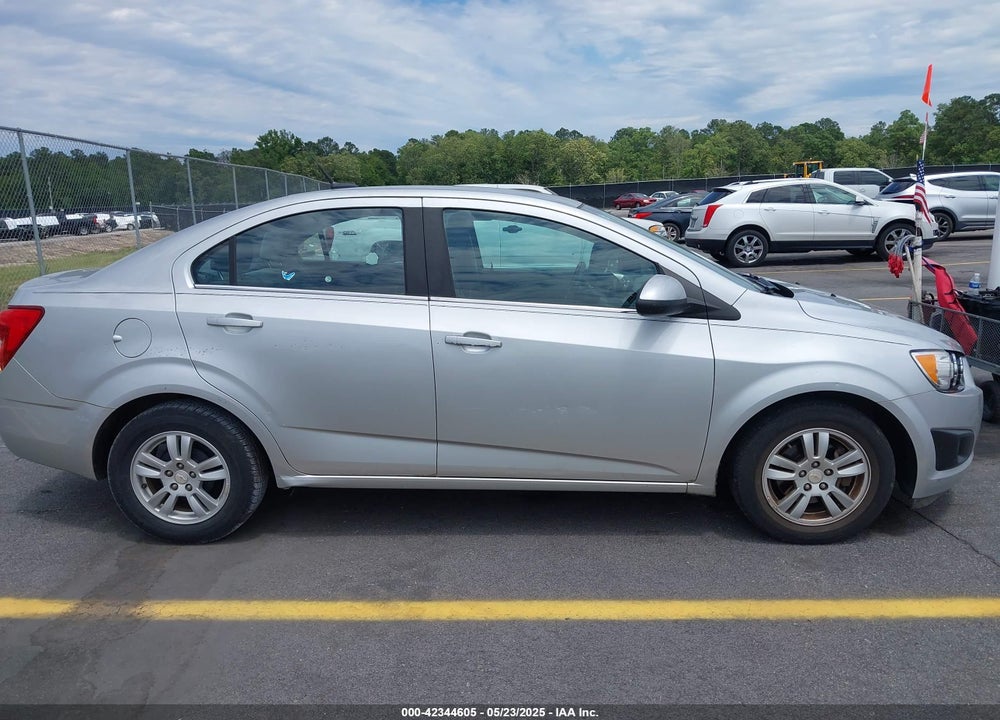 2012 CHEVROLET SONIC VIN: 1G1JC5SH4C4107831