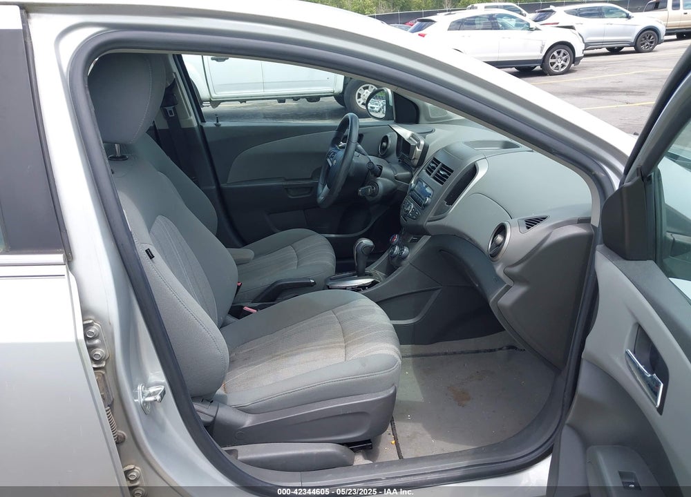 2012 CHEVROLET SONIC VIN: 1G1JC5SH4C4107831