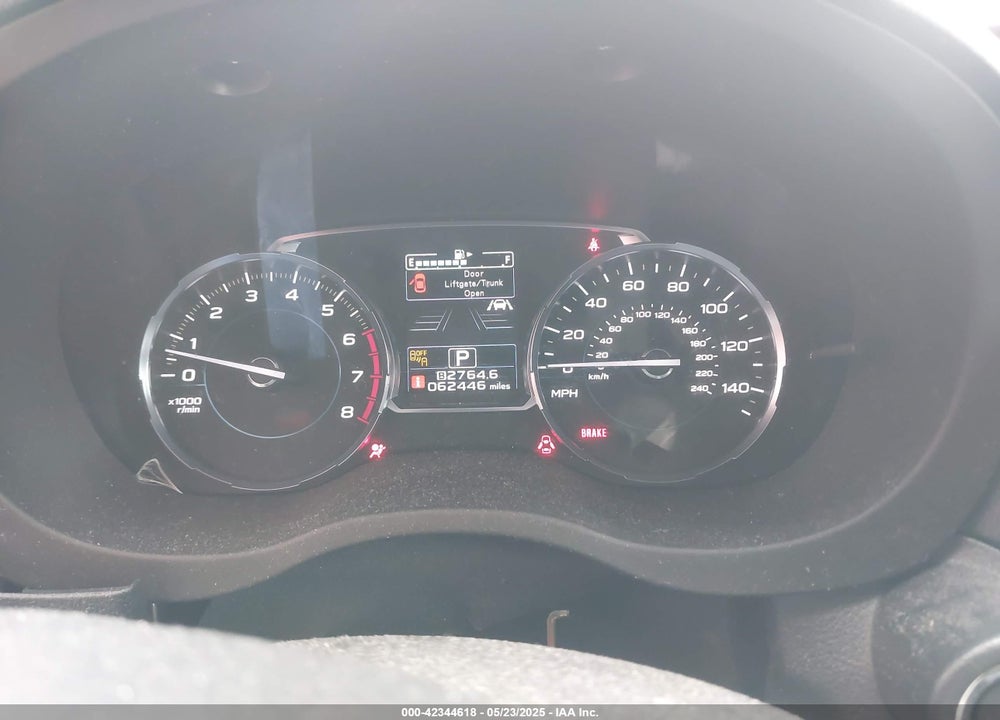 2018 SUBARU FORESTER VIN: JF2SJAWC5JH528330
