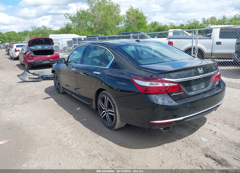 2017 HONDA ACCORD TOURING V6 VIN: 1HGCR3F94HA041071