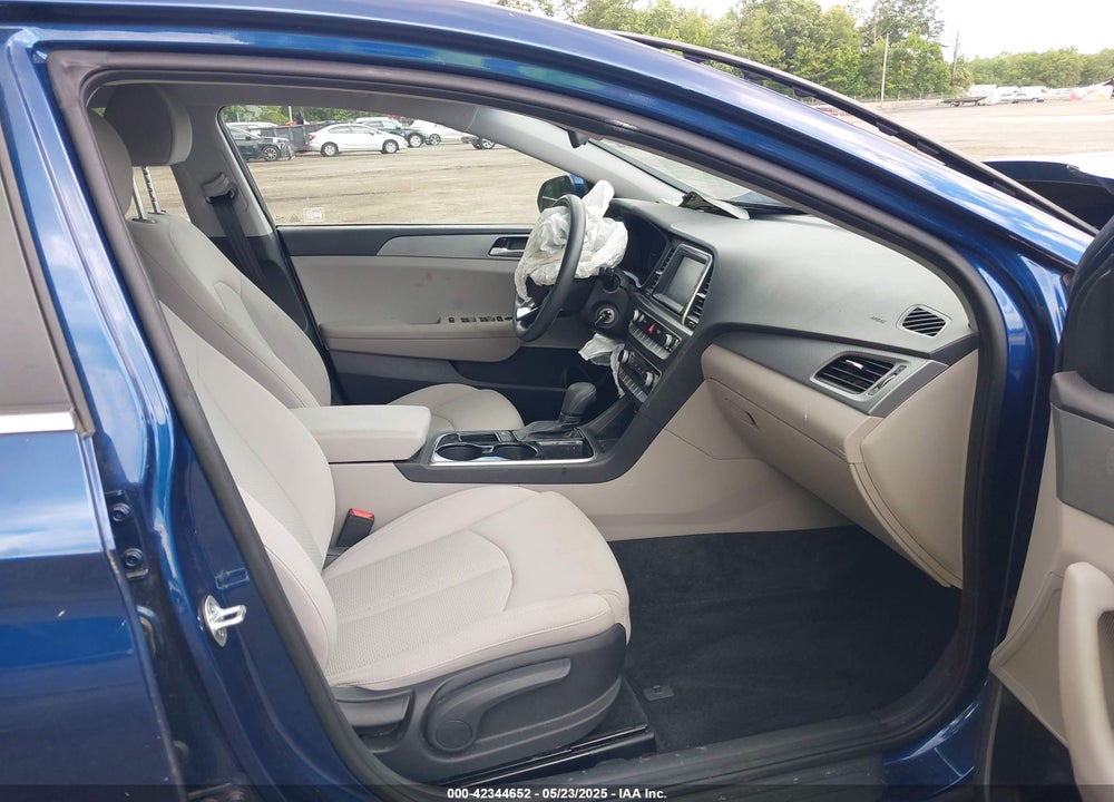 2019 HYUNDAI SONATA VIN: 5NPE24AF5KH790573
