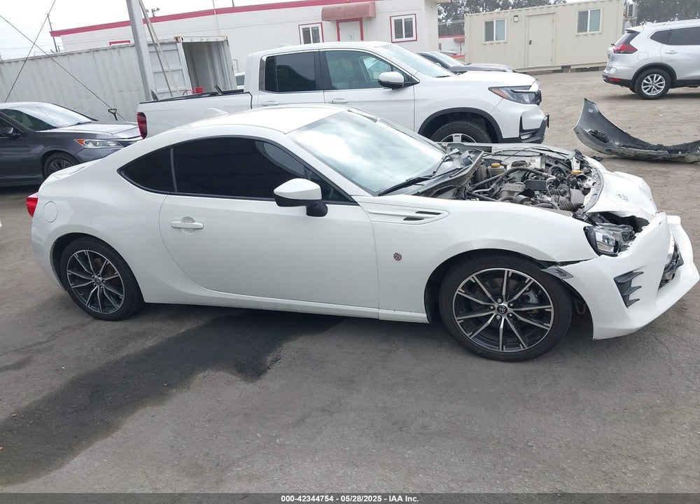 2019 TOYOTA 86 VIN: JF1ZNAA18K8700624