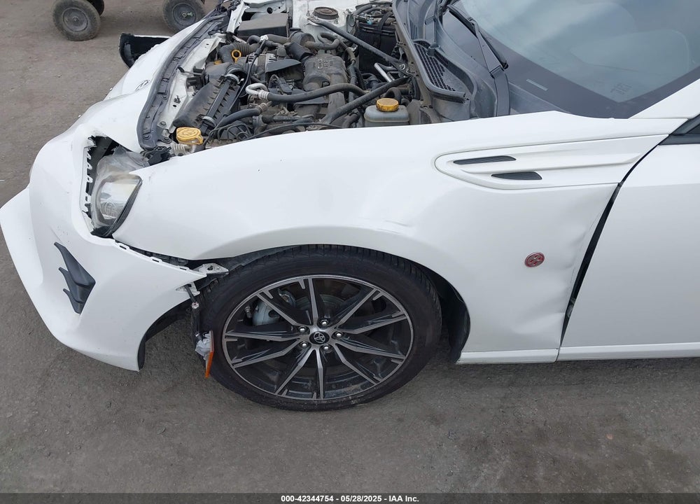2019 TOYOTA 86 VIN: JF1ZNAA18K8700624