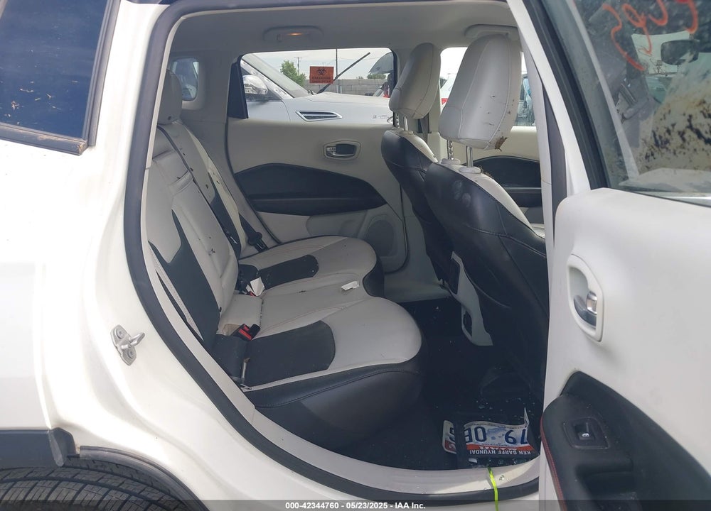 2020 JEEP COMPASS VIN: 3C4NJDCB4LT122066