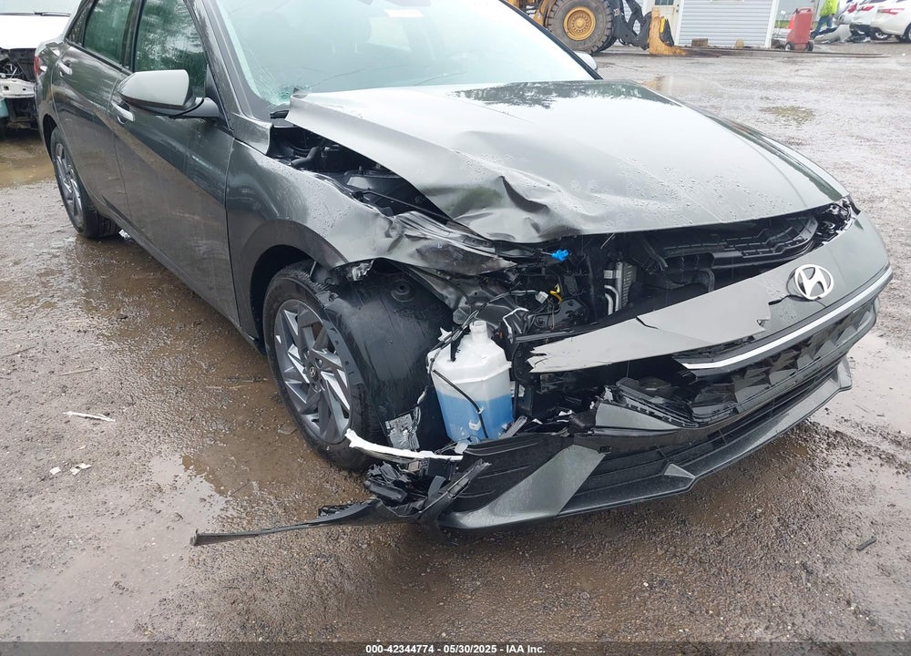2024 HYUNDAI ELANTRA VIN: KMHLM4DG0RU685165