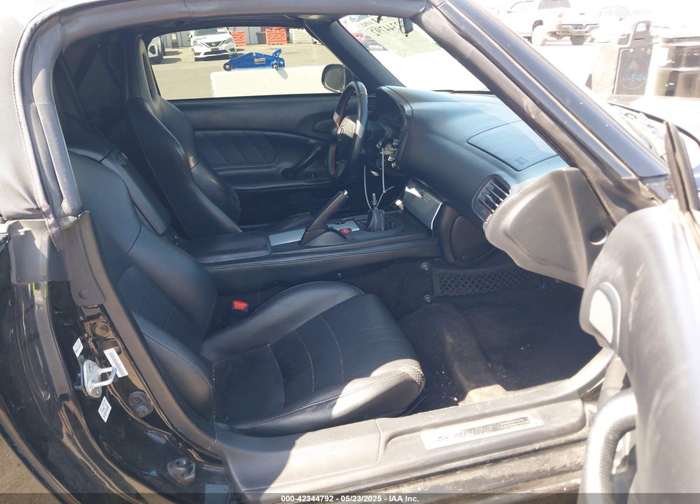 2005 HONDA S2000 VIN: JHMAP21415S006512