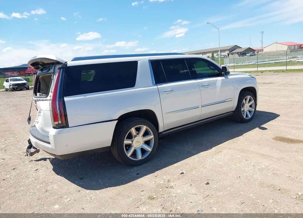 2017 CADILLAC ESCALADE ESV VIN: 1GYS4JKJXHR137702