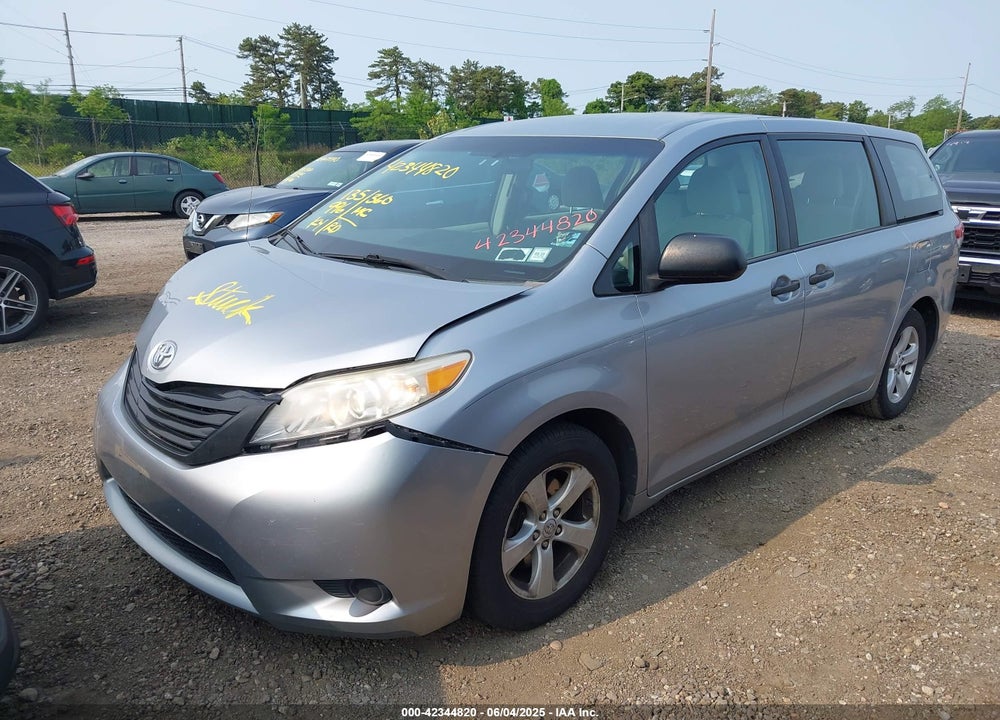 2011 TOYOTA SIENNA BASE V6 VIN: 5TDZK3DC1BS090217