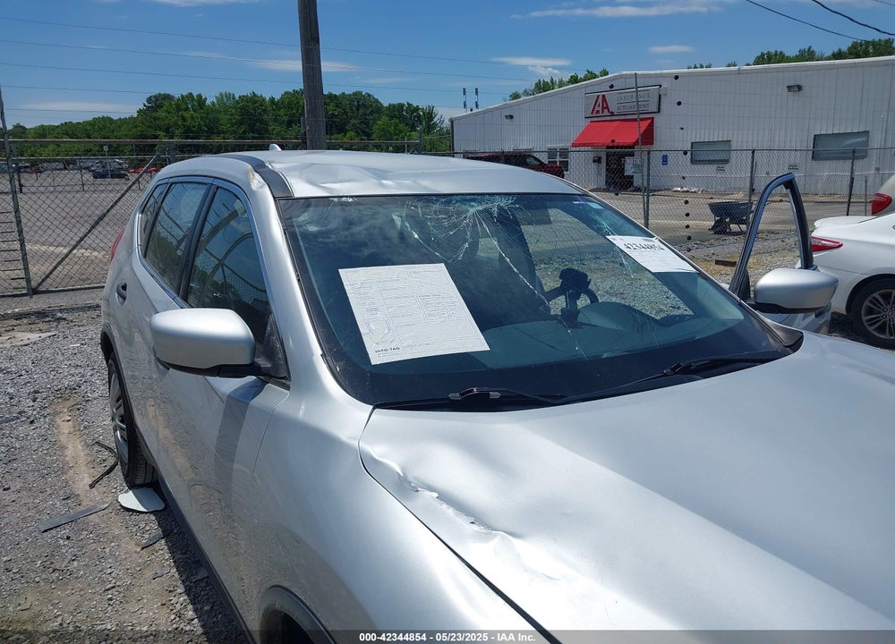 2017 NISSAN ROGUE S VIN: JN8AT2MT1HW402246