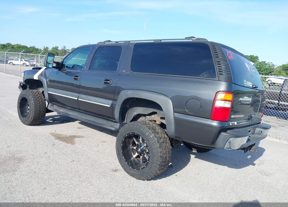 2003 CHEVROLET SUBURBAN 2500 LT VIN: 3GNGC26U13G199630
