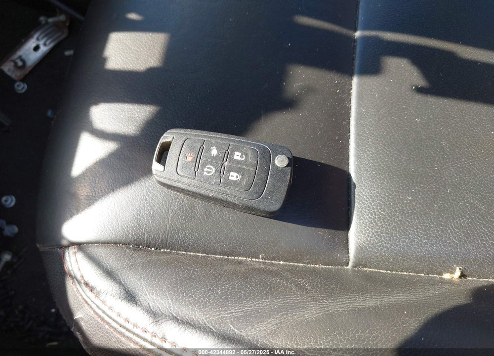 2013 CHEVROLET VOLT VIN: 1G1RB6E40DU114894