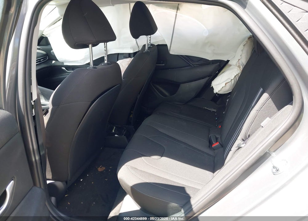 2024 HYUNDAI ELANTRA VIN: KMHLM4DG8RU818822