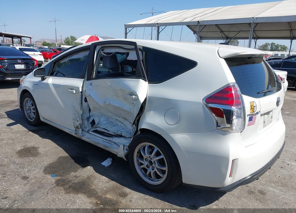 2015 TOYOTA PRIUS V VIN: JTDZN3EU0FJ015879