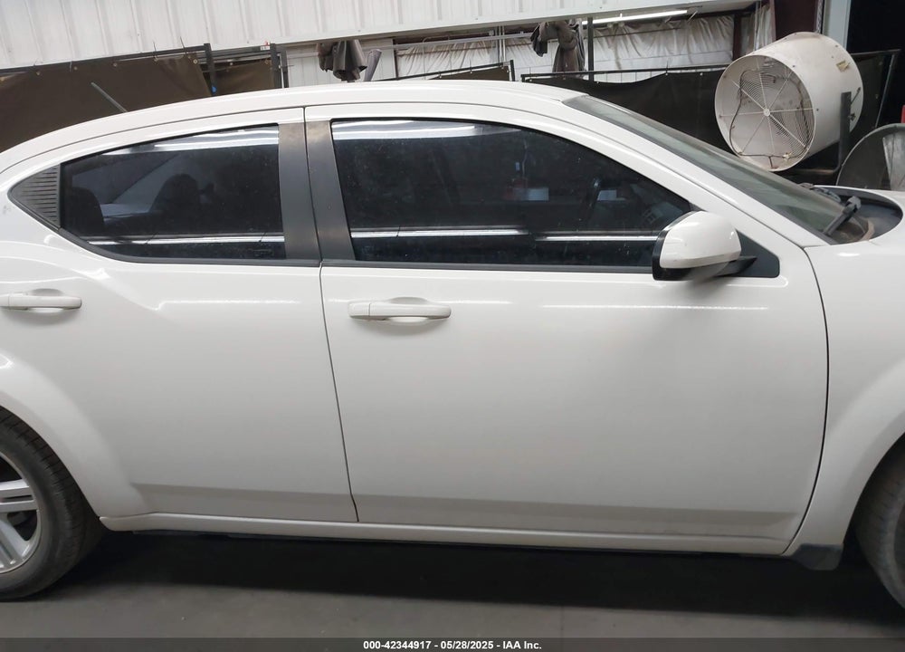 2010 DODGE AVENGER R/T VIN: 1B3CC5FB9AN210080