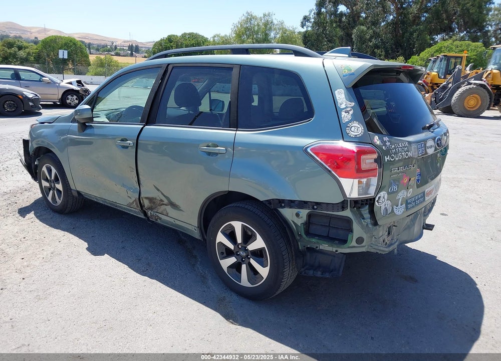 2017 SUBARU FORESTER VIN: JF2SJAEC1HH410772